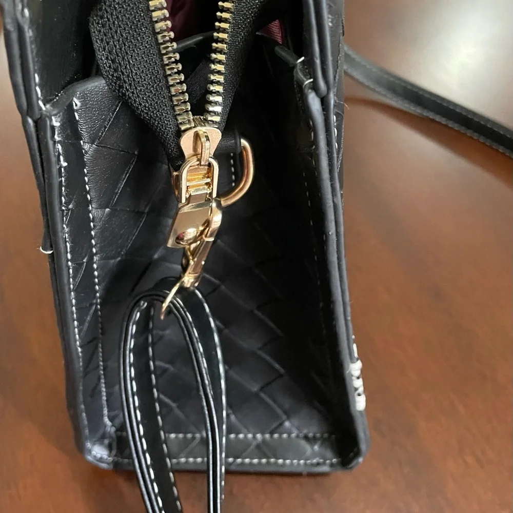 Black Woven hand / cross body with Snake-Print Trim - Women Bags .women’s